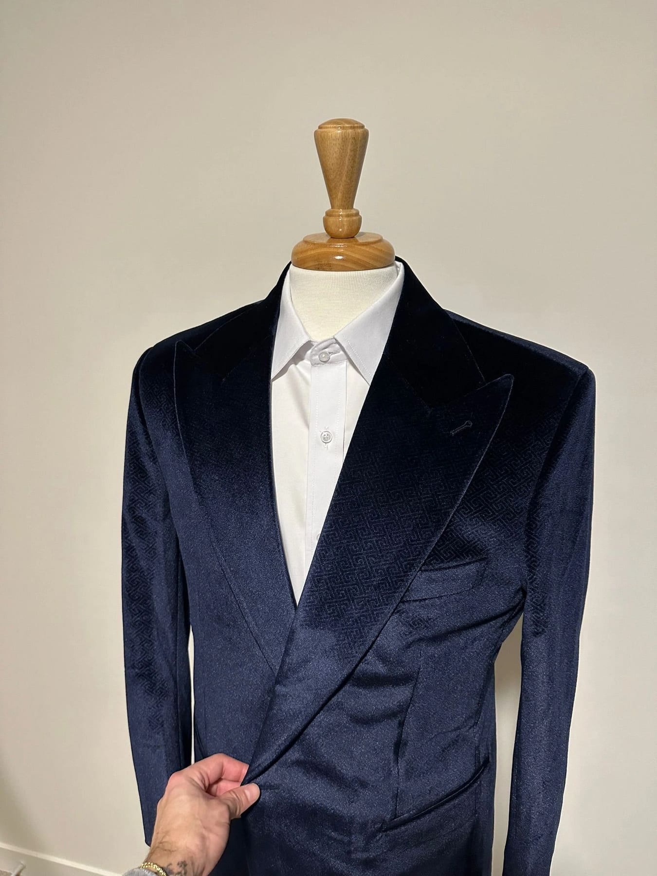 Conxeppt custom tailoring